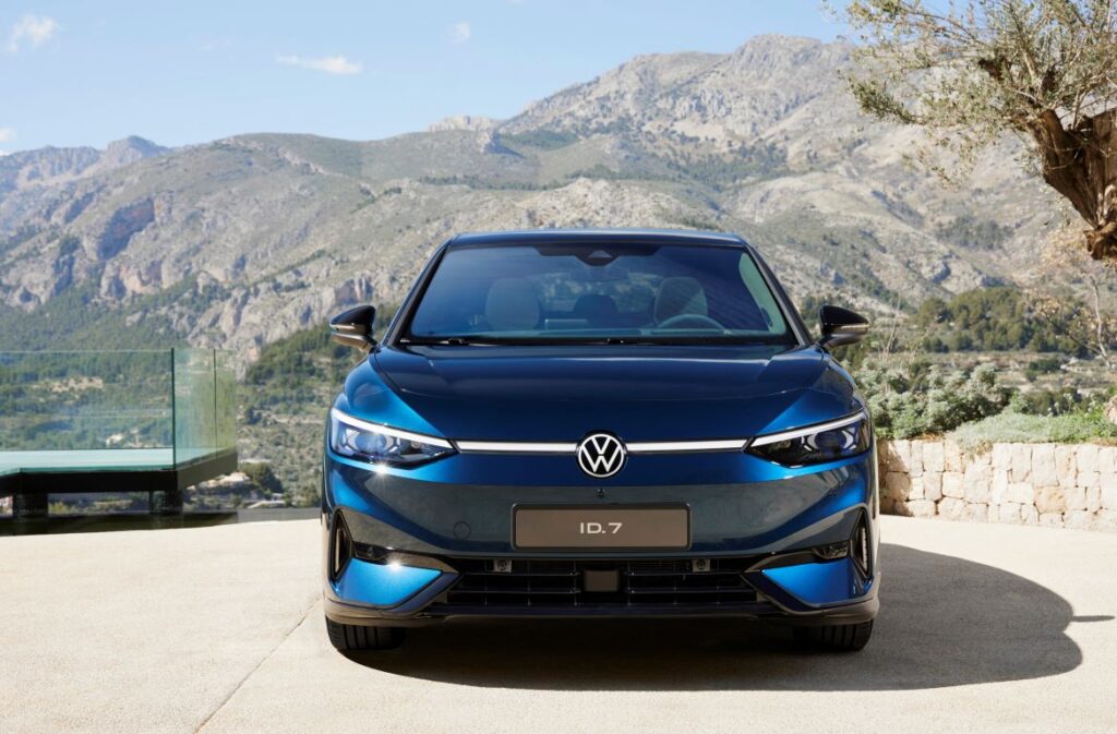 El Volkswagen ID.7 del 2024 un sedan con un extraordinario confort interior