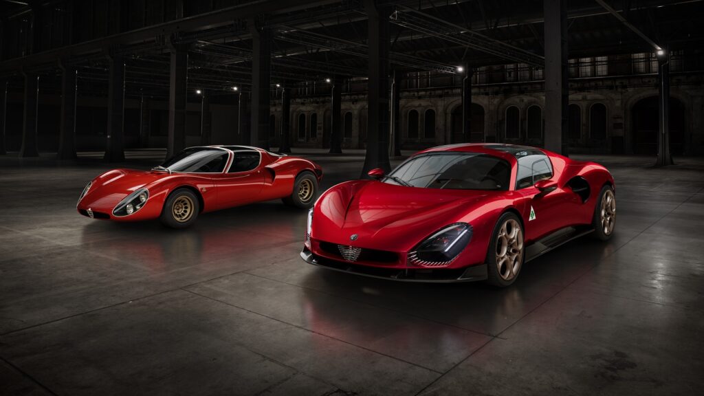 El Alfa Romeo 33 Stradale hace su debut en la exposición de coches clásicos “Salone Auto e Moto d’Epoca”