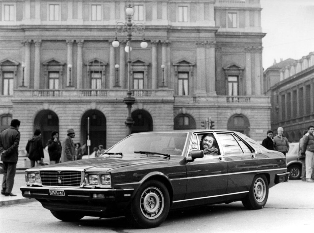 El Maserati Quattroporte se vuelve añejo pero se sigue reinventando a sus 60 años
