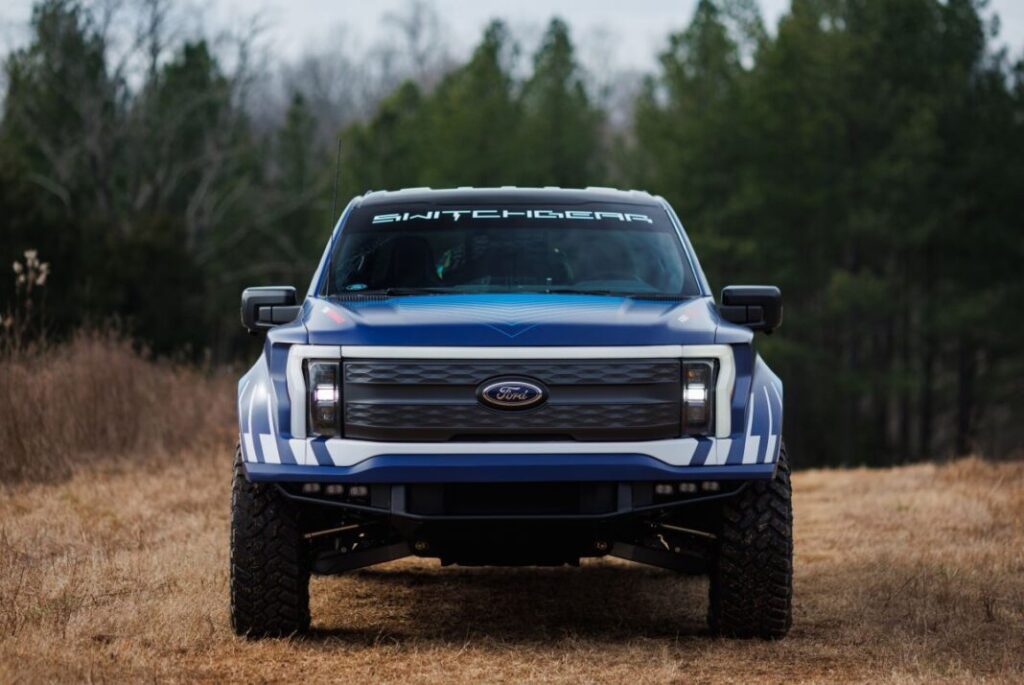 Ante el avance de sus competidores, Ford recorta los precios de la F-150 Lightning