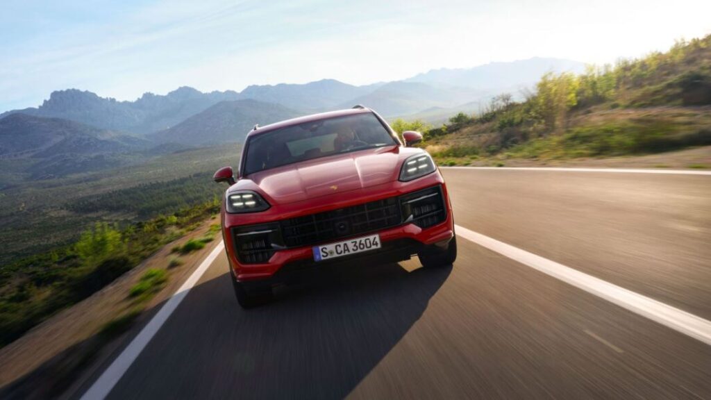 Porsche completa la gama Cayenne con unos nuevos modelos GTS especialmente dinámicos