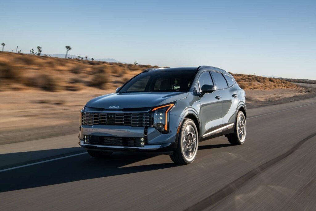 Kia América da a conocer los precios del Sportage Híbrido del 2026