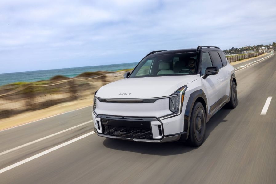 El Kia EV9 vuelve a ser el “Mejor Vehículo Eléctrico de 3 Filas”
