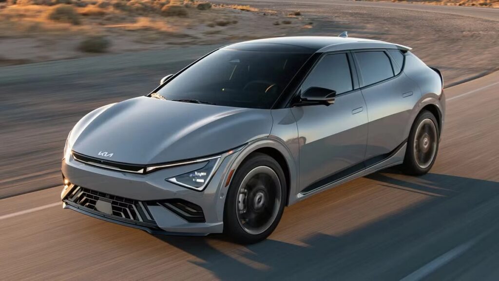 Los 5 autos con mejor tecnología y pantallas del 2026